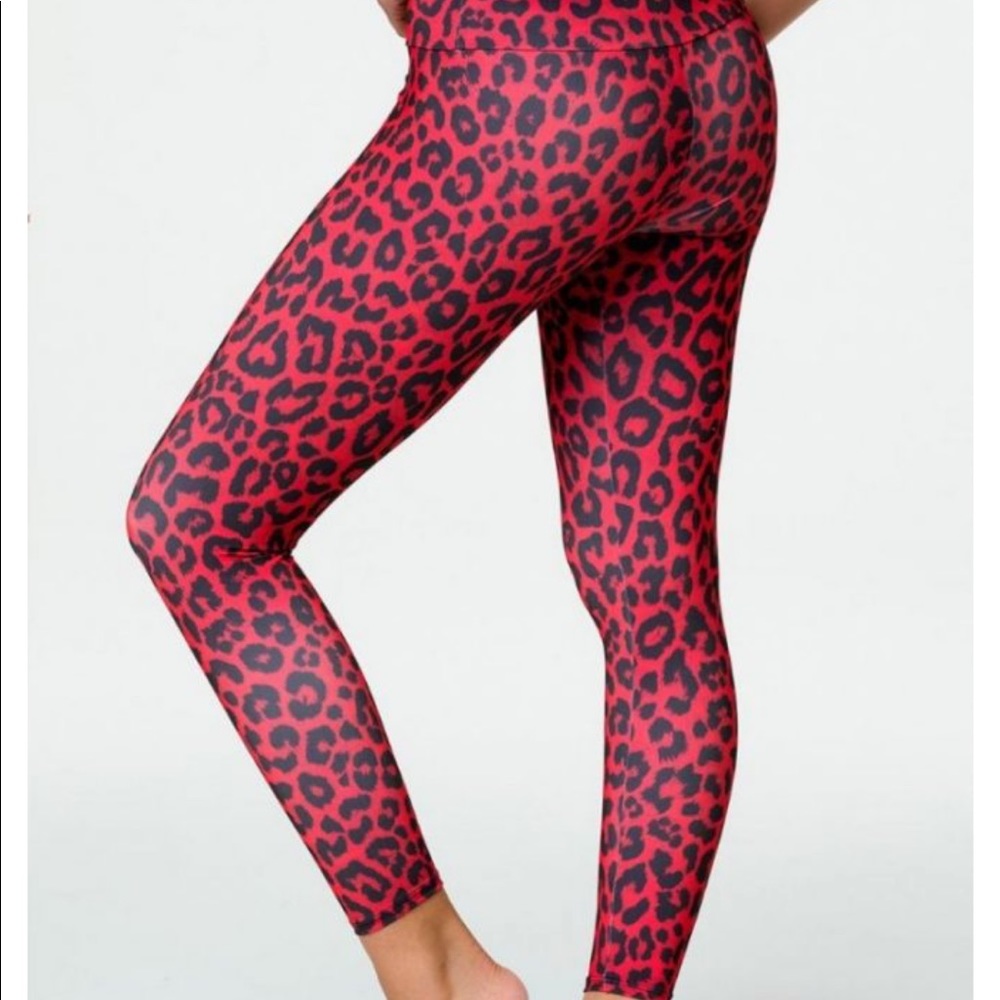 Onzie red leopard Capri leggings